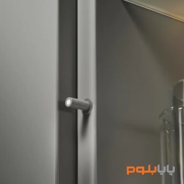 blum-tip-on-magnet